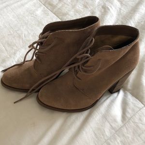 Jessica Simpson bootie